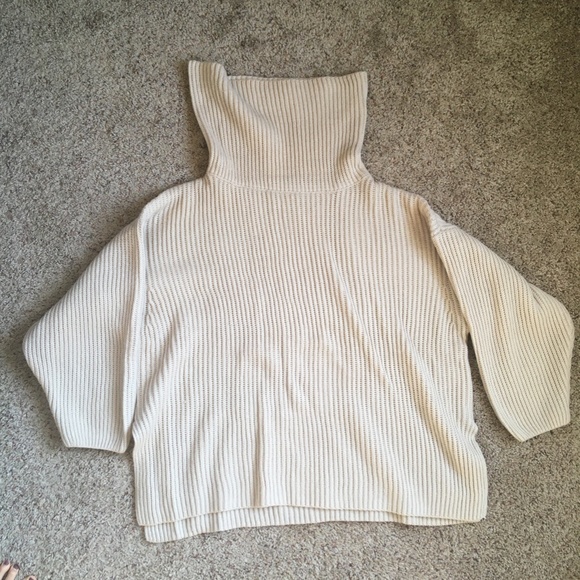 Hyfve Knit Oversized Knit Sweater - Picture 2 of 7